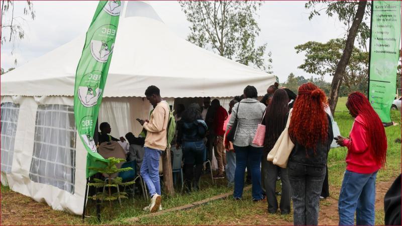 Members of the public lining up at an IEBC voter registration place.